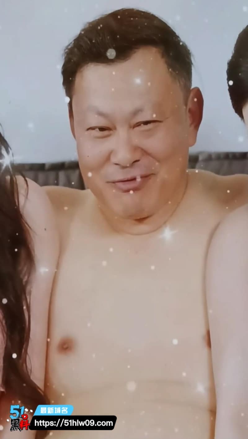 一往情深这剧尺度真绝了，儿媳跟公公在家里偷偷搞得太野了 反差福利