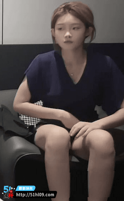 清纯学生妹探花实录丨反差骑乘太猛，第一part就直接开大
