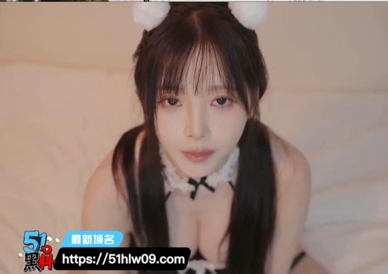 Yoonying这波别墅双女ASMR我是真没绷住，这耳语声也太顶了 福利