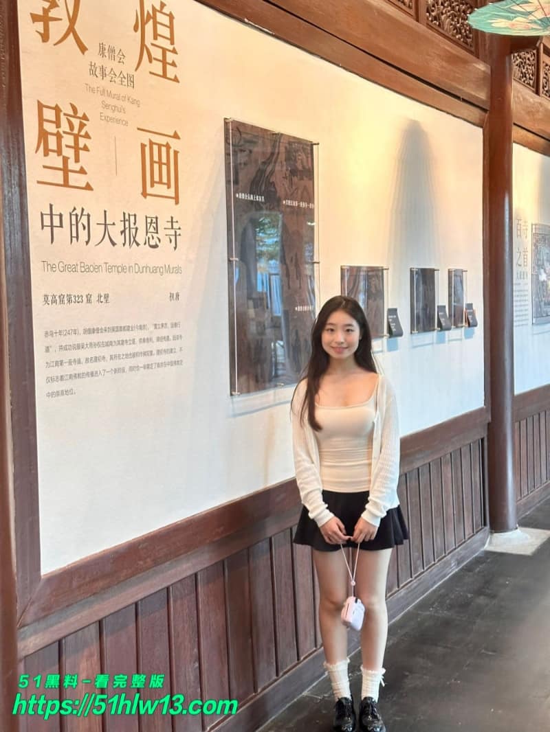 南京高洁私密视频流出丨清纯眼镜妹反差太猛，这波输出真顶 反差美女