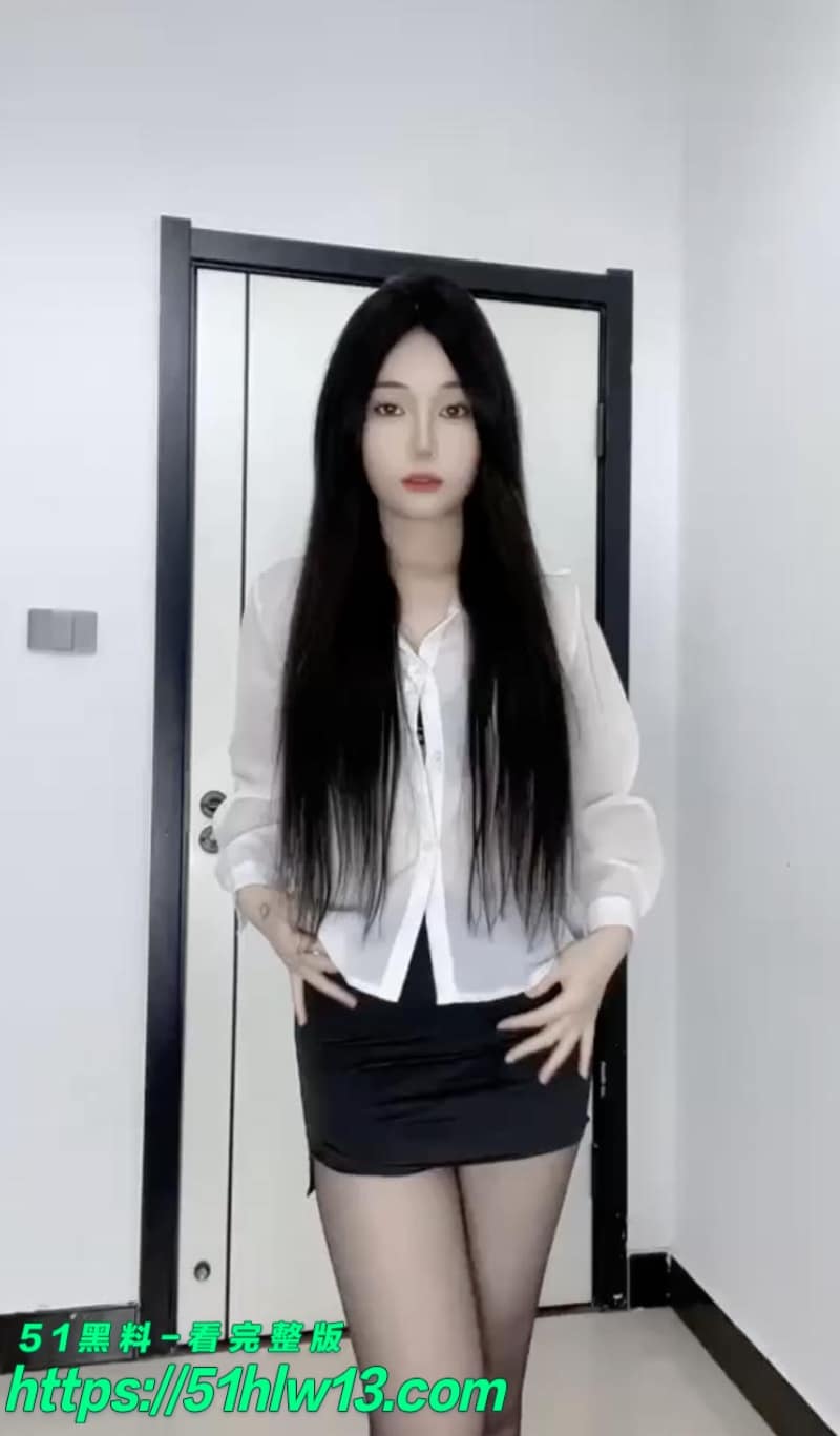 里里斯全裸热舞眼神拉丝身材火辣扭臀摇乳细节太顶 御姐私密视频