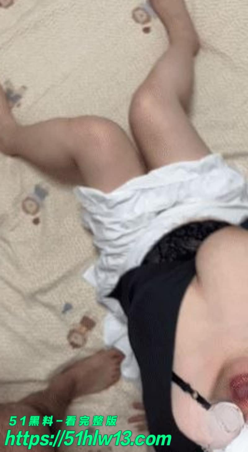 海角社区巨乳亲表姐趁姐夫上班被疯狂调教扇脸内射全过程 福利