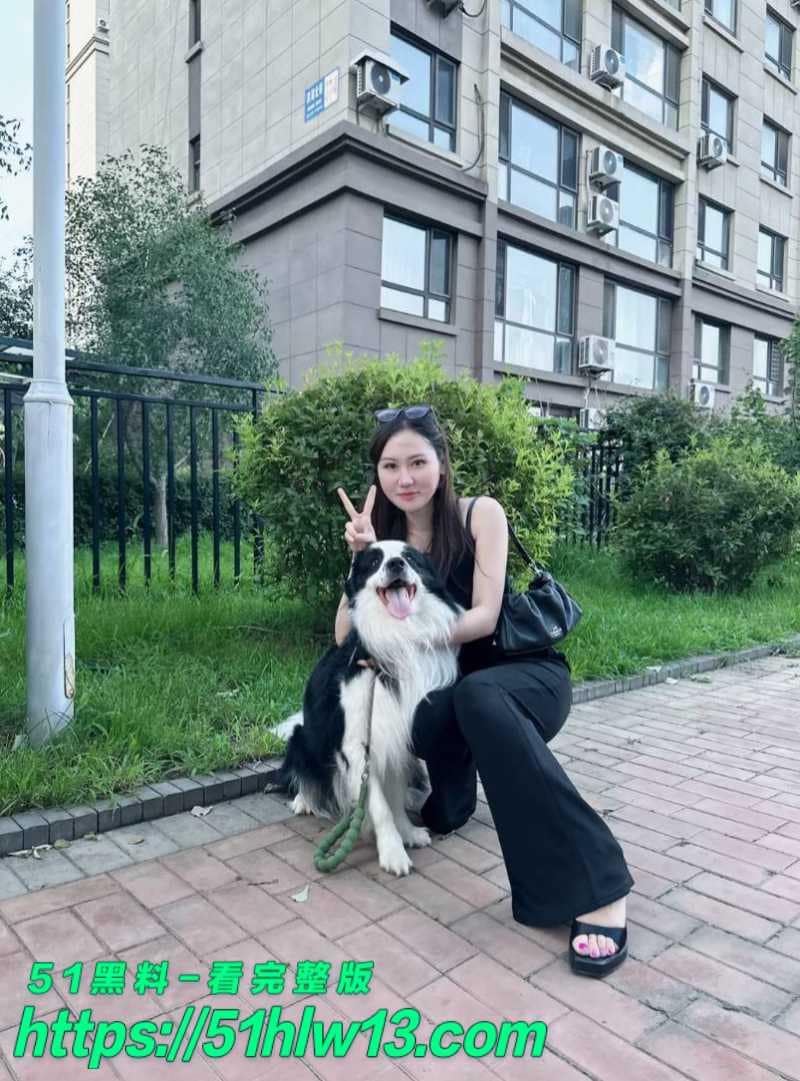 渣渣玉这波定制乘骑也太敢了，肥臀肉浪直接把镜头给顶爆了 福利
