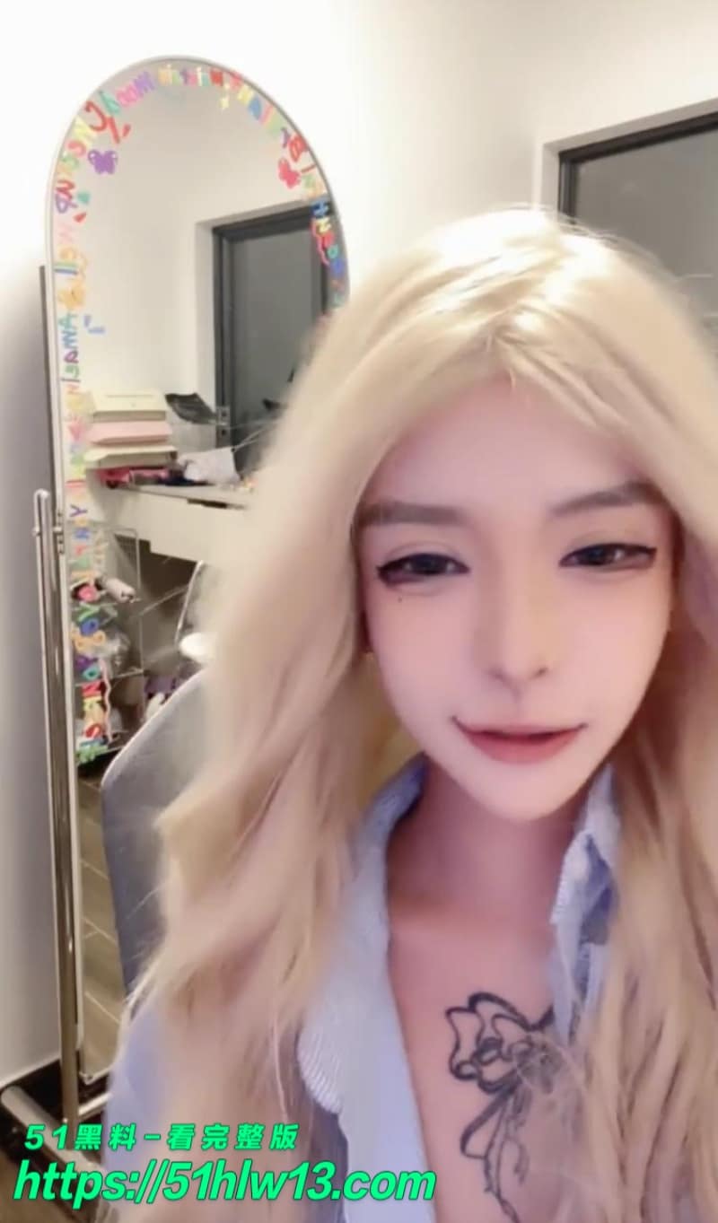 半糖私密视频流出丨这波尺度真绝了，床上发情模样太勾人 裸体发情