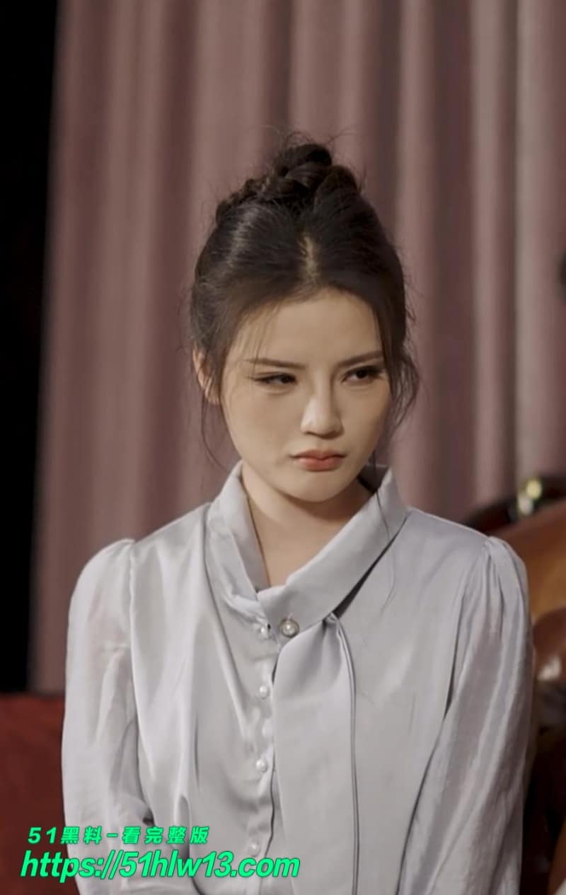 无能的丈夫这剧太顶了，老婆被猛男干到腿软浪叫真的绝 短剧