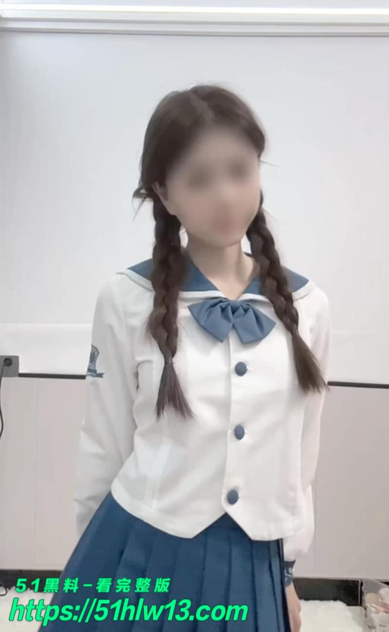 以安小乔VIP群私密合集流出丨各种制服三点全露这波尺度太猛 爆料