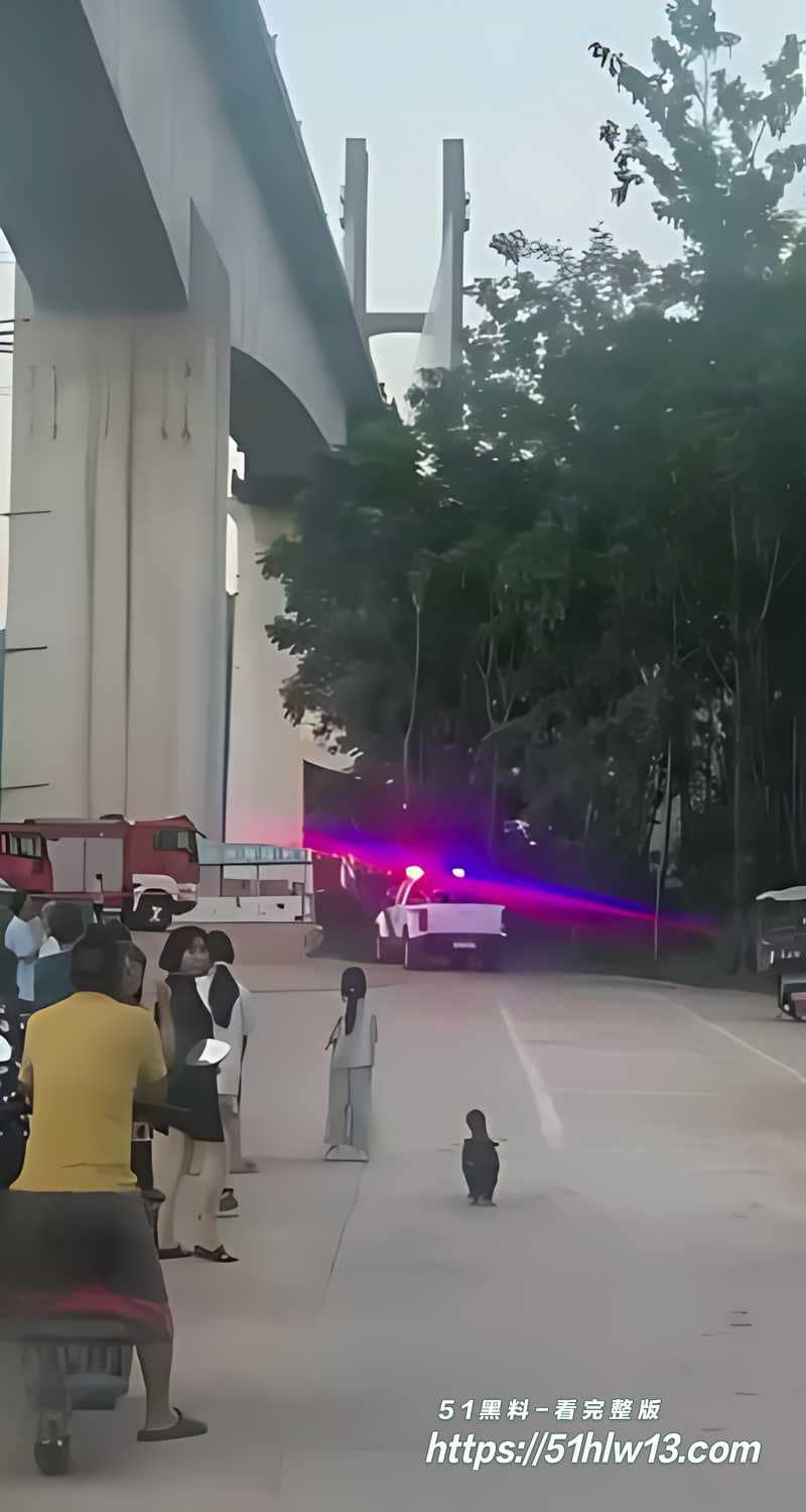 南充男子挂塔吊高空悬停4小时实录丨这波惊魂救援才刚开始