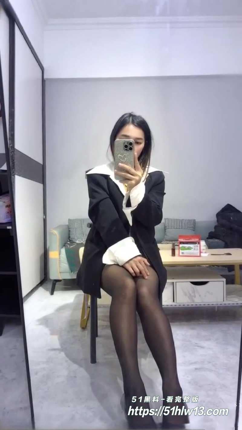 高颜美女野战实录丨户外跪舔深喉转室内后入这波尺度真大 福利视频
