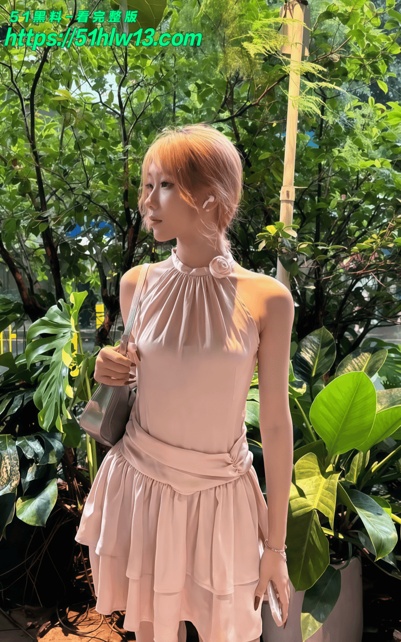 蜜桃臀后入实录流出丨这波肉浪冲击力真绝了谁看谁知道 人妻实录