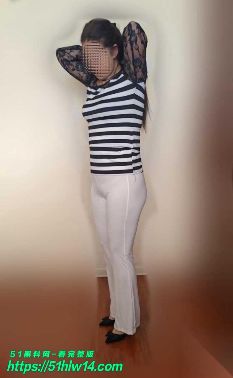 海角社区母子乱伦丨表面端庄的骚妈被儿子撕裤子无套猛干 重口视频