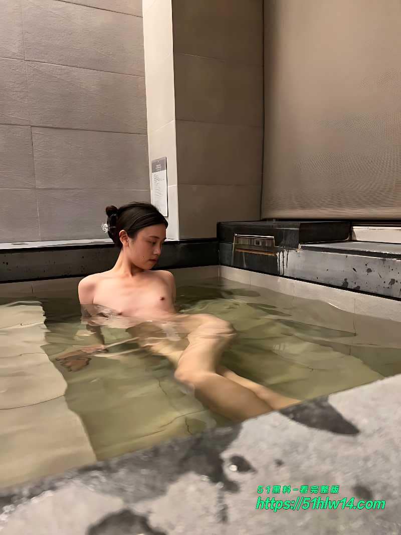 反差女主卧室自慰私密流出，慵懒揉奶玩穴细节太勾人 爆料