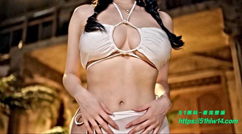 秋和柯基白泳衣写真曝光，银贴爆乳配清纯脸蛋反差太绝 网红写真
