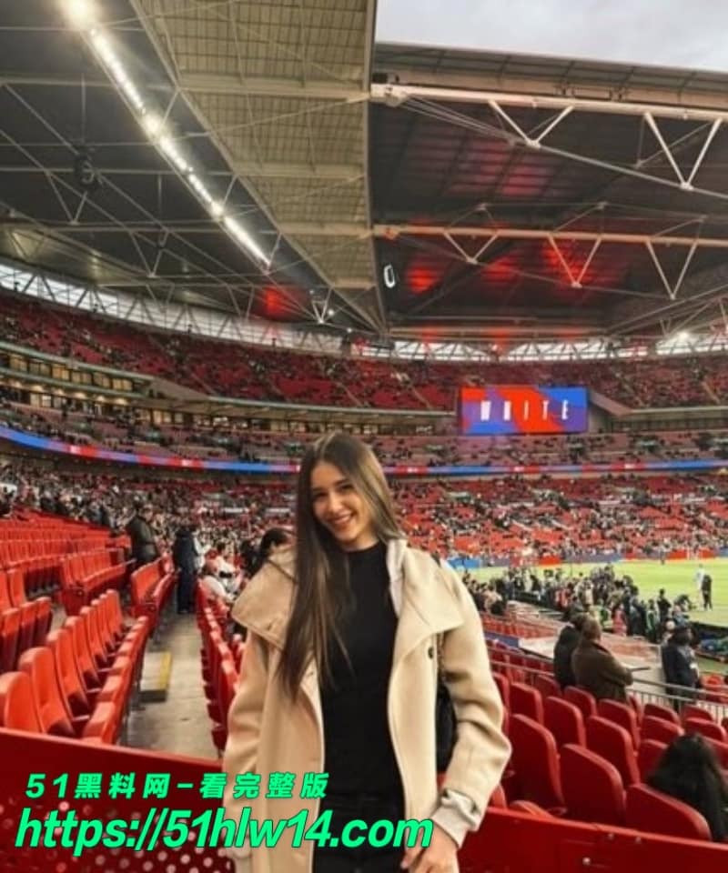 中村敬斗意大利模特女友SamanthaFrison曾拍OF成人片被扒出 球星女友