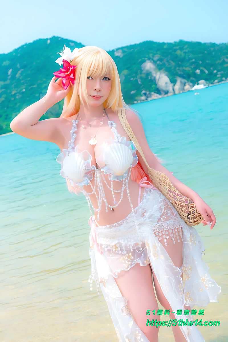 秀人网神颜美女海边湿身丨看着纯欲无害私下薄纱真空这么野 网红