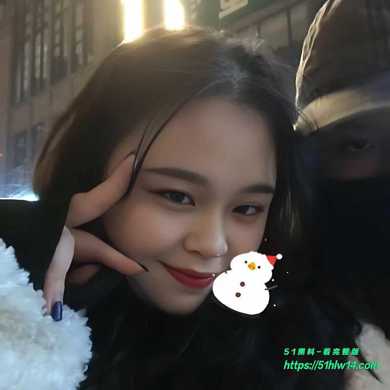 丰腴少妇裸贷还债自慰，双腿大开狠抠细节太顶 爆料