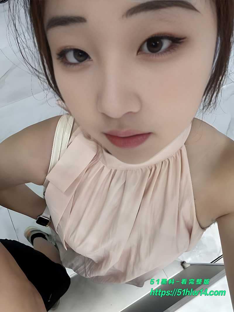 反差人妻酒店约炮深喉被按头猛干浪叫失控反差太顶 反差婊