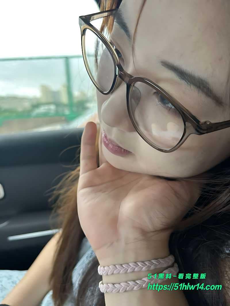 反差人妻酒店约炮深喉被按头猛干浪叫失控反差太顶 网红