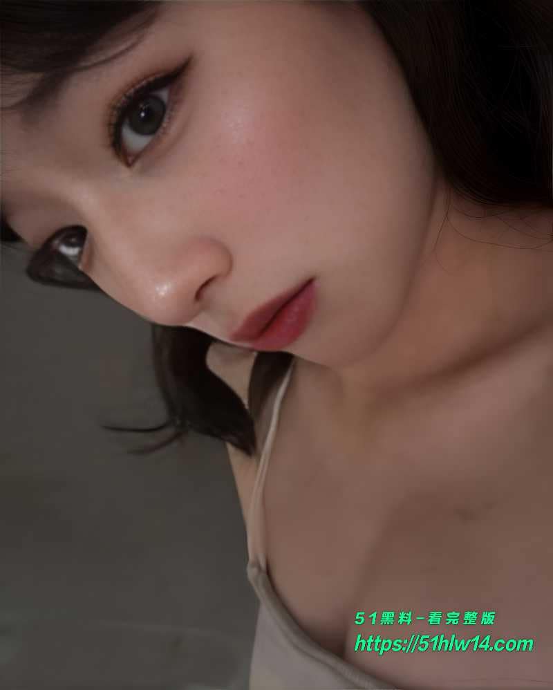 亚洲极品美女私密自慰视频，拨开阴唇狂揉那画面真顶 网红