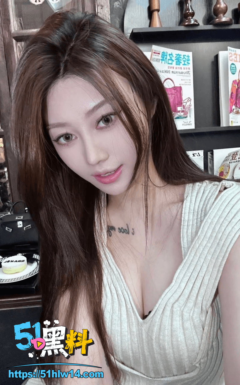 女友自拍自慰系列大赛爆料丨这些极品母狗在家私拍勾引太顶了