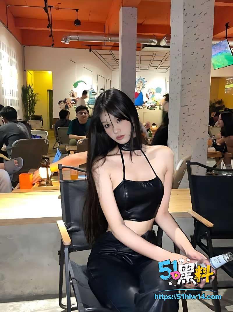 姚东霓黑丝项圈深喉被按头猛顶到翻白眼口水拉丝太顶了 项圈调教