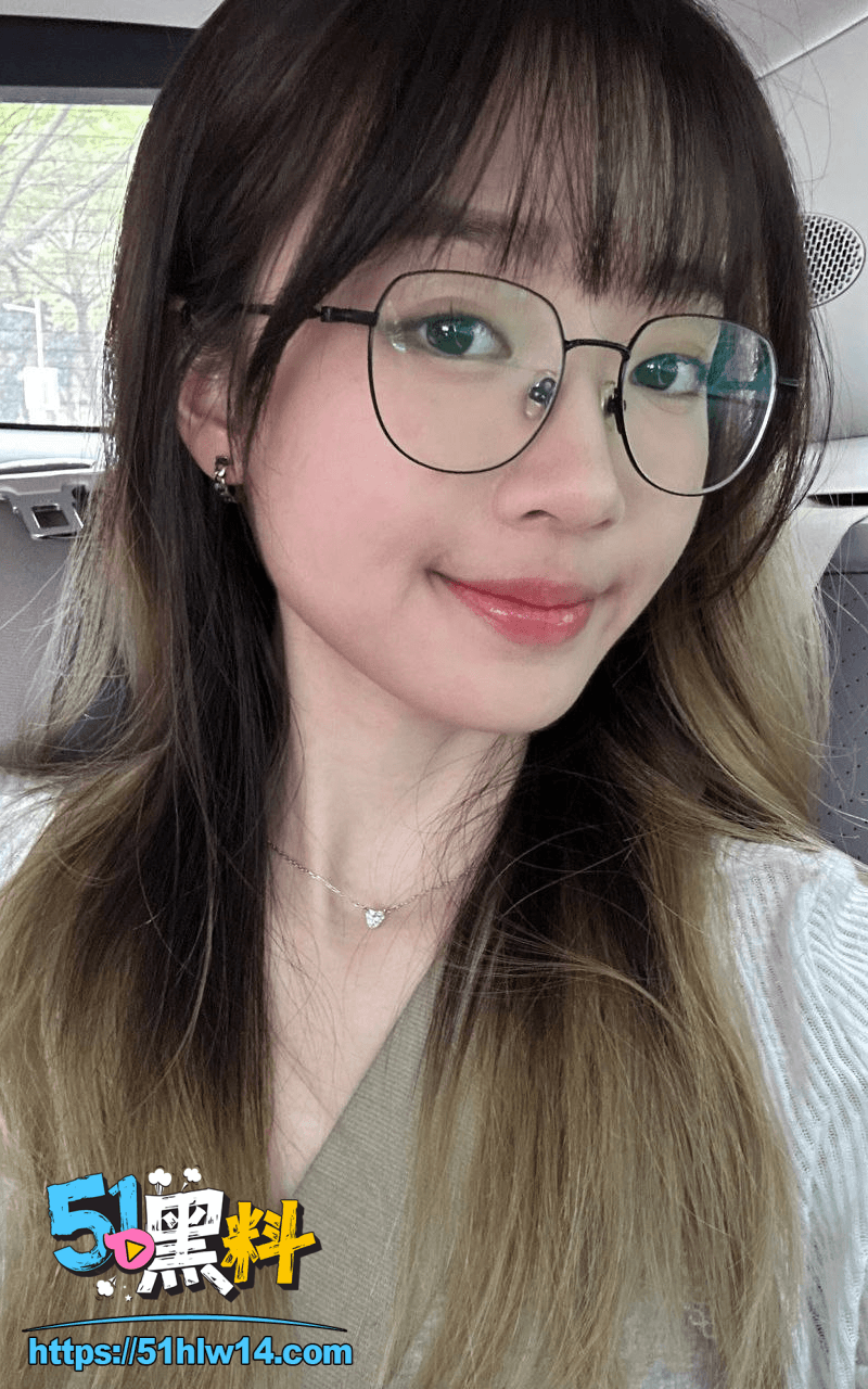 眼镜娘反差系列太顶了丨知性妹子私下这么浪真没绷住