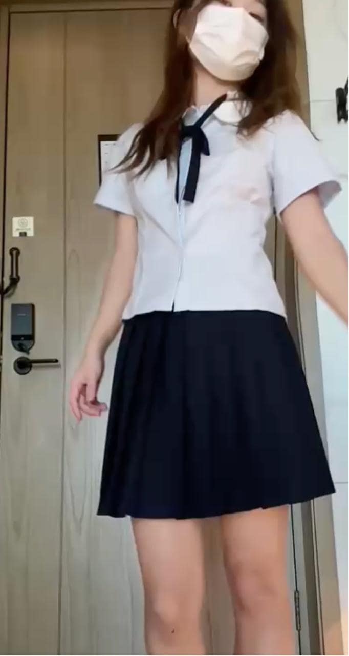 圣僧定制萌妹裸舞实录丨这波抖音风制服反差真的顶 完整视频在线播放