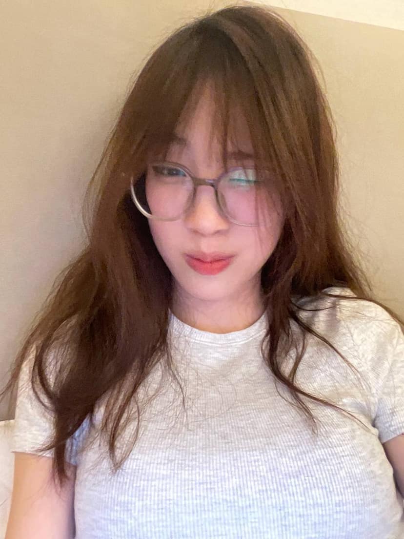 眼镜妹合集丨看着斯文清纯其实私下浪得没边,反差感直接顶满 完整视频在线播放