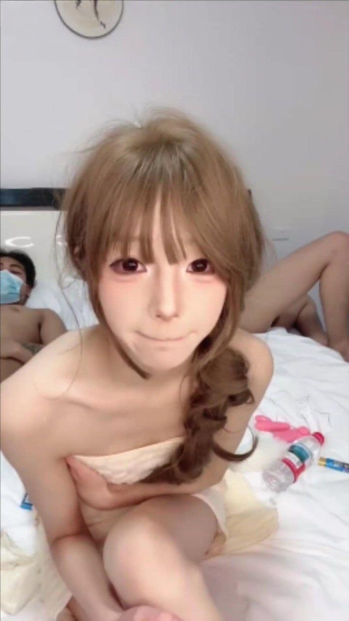 贫乳合集特辑小奶妹被操到哭喊求饶嫩穴狂喷高潮脸太顶 完整视频在线播放
