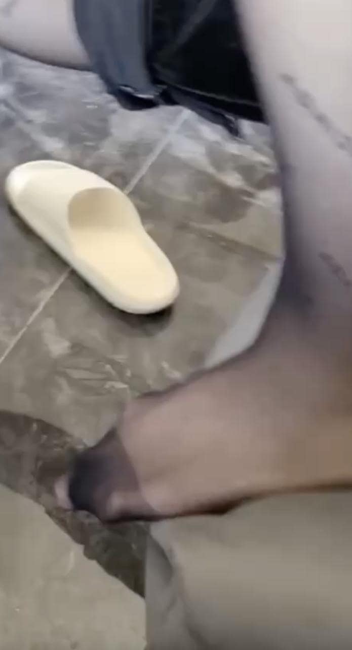 二嫂穿巴黎世家没穿内裤丨哥一出门就被强上撕黑丝猛插 完整视频在线播放