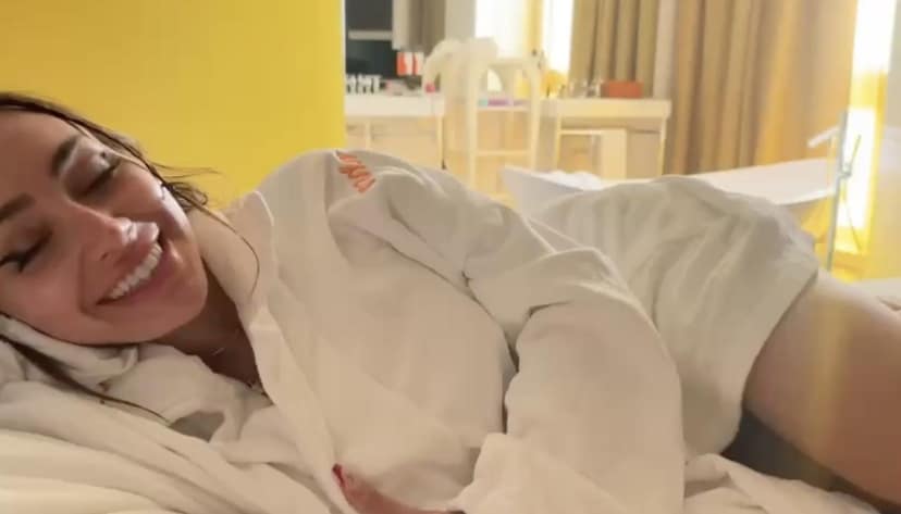 Teddy Tarantino度假视频太离谱,这继女简直是白虎尤物 完整视频在线播放