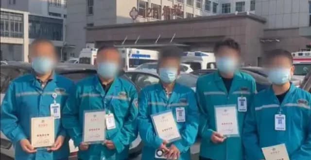 救护车司机被辞退后复工要签第三方：三件事说清