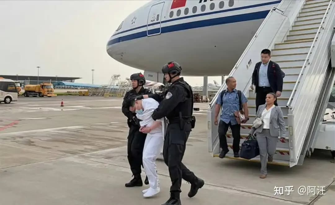 雅典娜遇害案一次说清四件事：闺蜜设局到电诈犯未归案