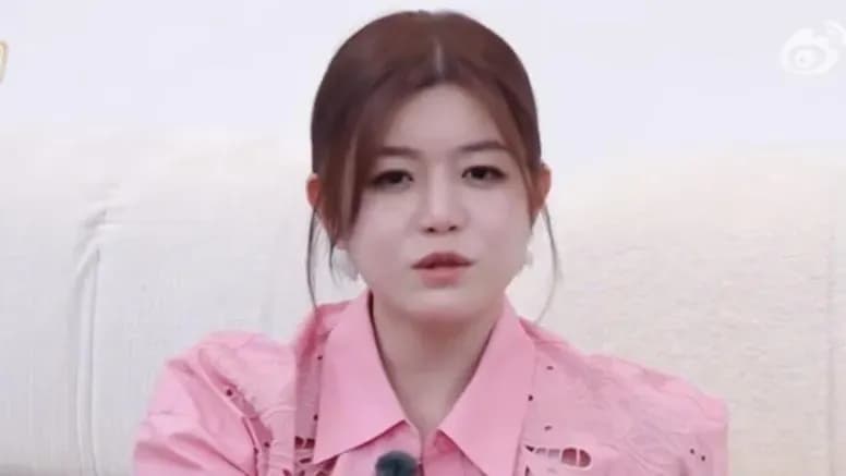 陈妍希首谈离婚：该说还是不该说，两派吵起来了