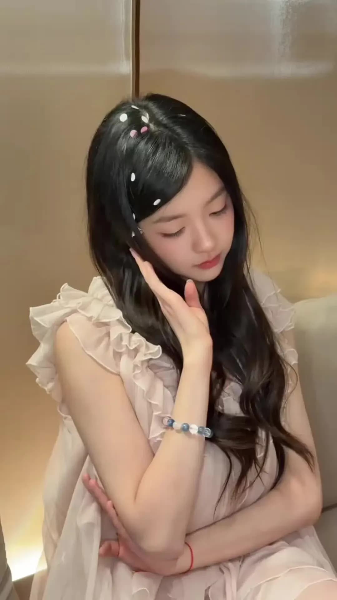 淡人奶油妆刷屏档案：一个妆容凭什么全网无对手