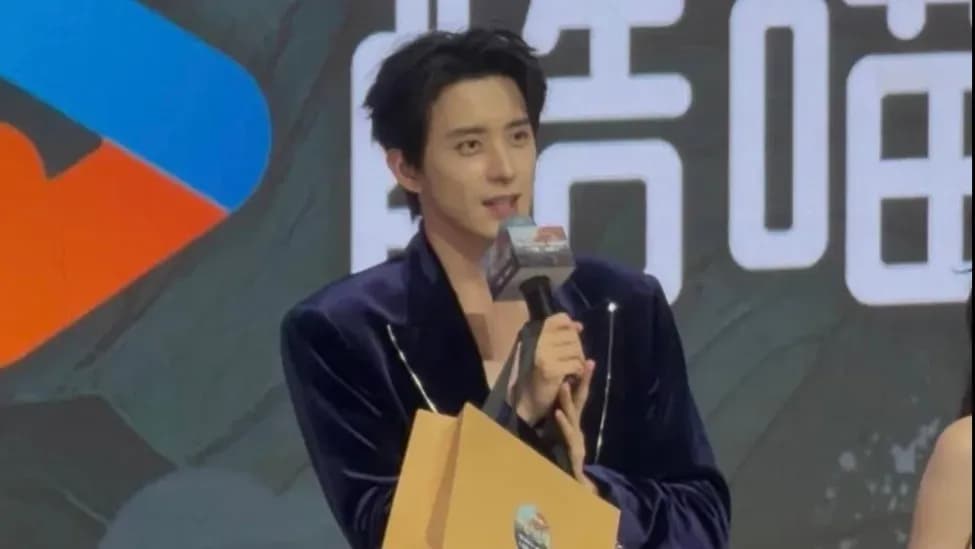 学方言学出笑点：敖瑞鹏现场那段，孙珍妮艾米同框圈粉