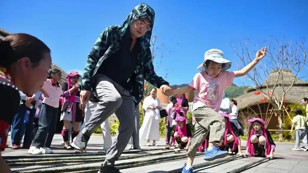 高三家长说国庆放7天「天塌了」：三件事看评论怎么回