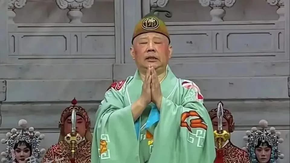 郭德纲西安演出取消求证：跟红歌争议有实锤关联吗