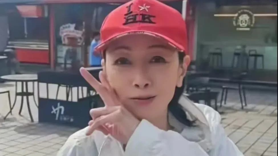 56岁港星中山街头偶遇是真的吗：清瘦说法逐条核对