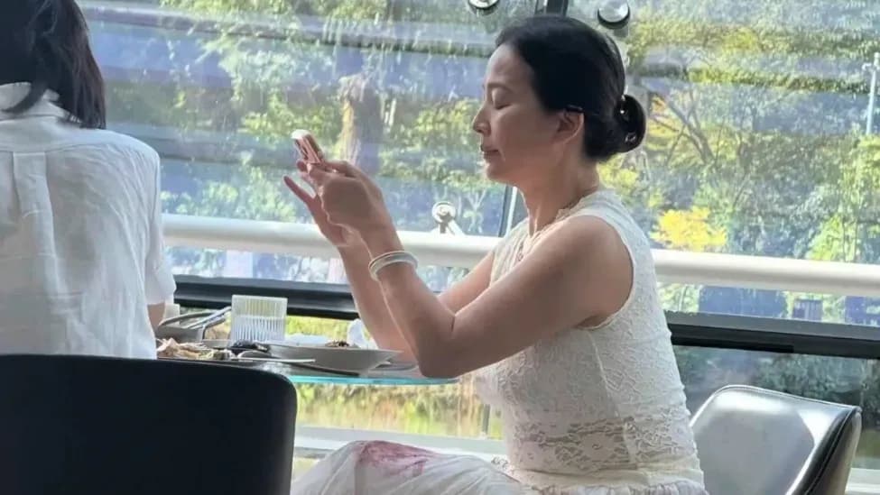 刘亦菲三件事一次说清：喝茶、写真、闺蜜档案分别实锤到哪