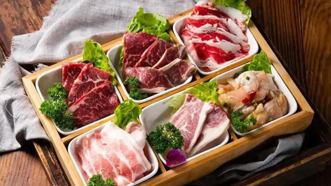 复旦团队称不吃肉的高龄老人更难成百岁：吃肉长寿能这么理解吗
