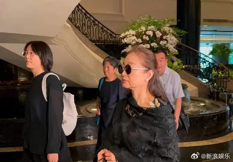 施南生追思会实录求证：林青霞现身送别是真的吗