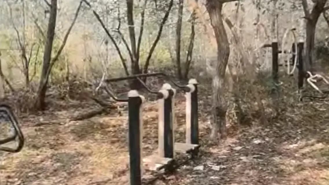 南阳荒地健身器材被指摆设，潦河坡镇回应：已拆除重选址