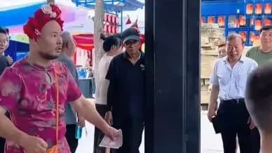 景区NPC猜拳银票无人赢盘点：三件事捋一遍