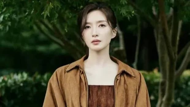 江疏影赵雅芝王心凌秋季写真档案：三代花旦同期造型是巧合吗