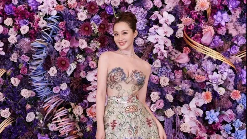 孙嘉璐东方高定路线起底：戛纳到北京时装周中间缺了哪一段