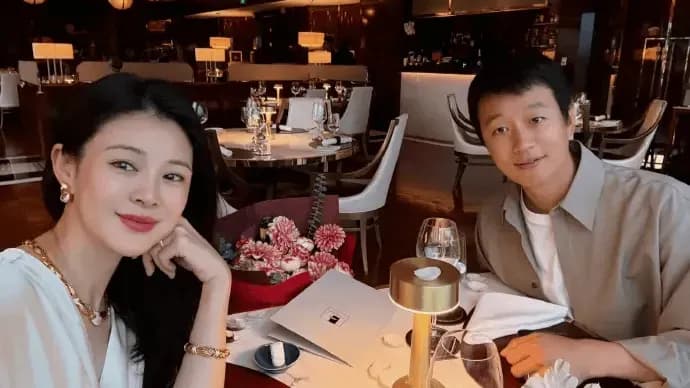 佟大为结婚十九年发文始末：离婚新闻扎堆当下这份稳怎么来的