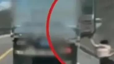 青海夫妻跳车追逐警方回应：调解结果说清了吗