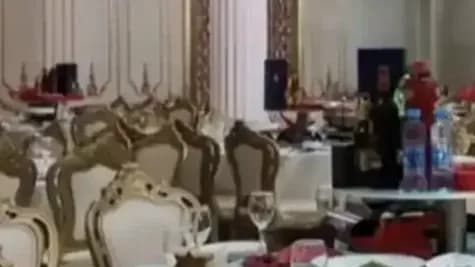 婚宴上错7道菜，酒店愿赔2万被拒：回应回了什么