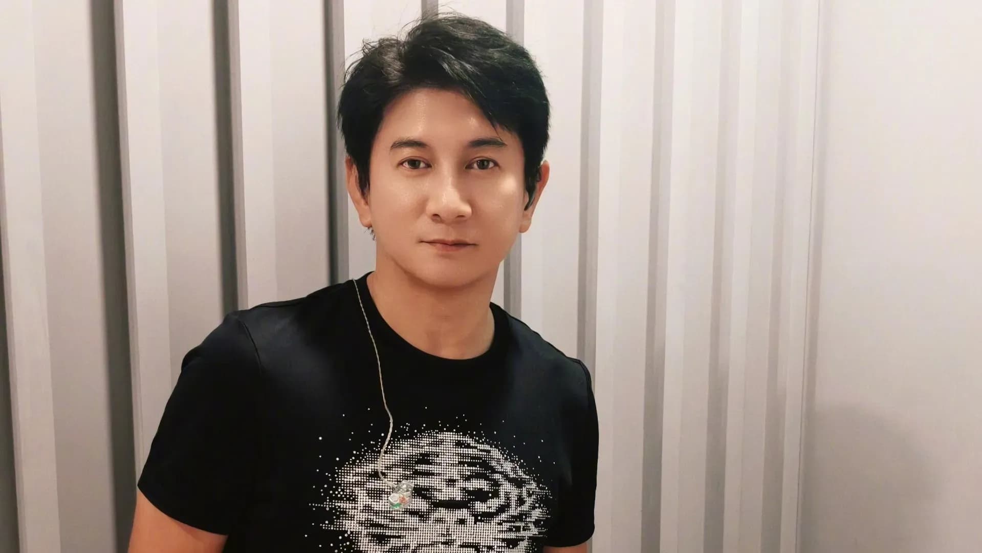 吴奇隆拼豆熬到凌晨3点：这条爆料哪些站得住