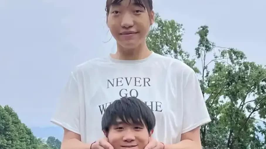 小玥去世起底：从1.68米男友的身高差，到确诊垂体瘤